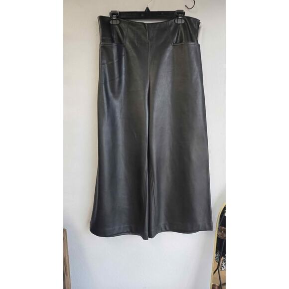 Tahari size 12 faux leather - Picture 1 of 6